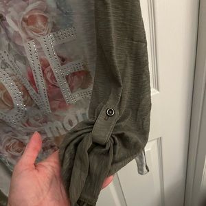 Size Large Dressy top